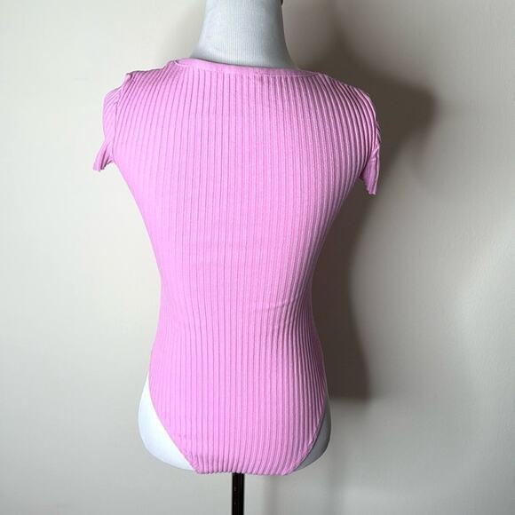 Zara Pink Ribbed Short Sleeve Bodysuit - Picture 8 of 8